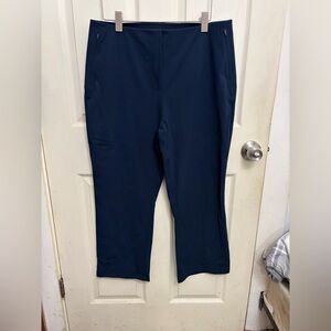 Lululemon Navy Blue Pants women’s size 14 ankle cropped